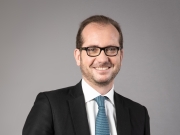 https://lmse-ppd.lemediasocial-emploi.fr/media/cache/resolve/articles_thumbnail/uploads/images/articles-small/5d12540a938c1_Conseils_Contrat%20de%20travail%20Etienne%20Pujol.jpg