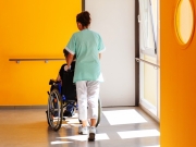 https://lmse-ppd.lemediasocial-emploi.fr/media/cache/resolve/articles_thumbnail/uploads/images/articles-small/5e29d1c5ba05b_Actu_Formation%20aides%20soignants_AdobeStock%20v2.jpeg