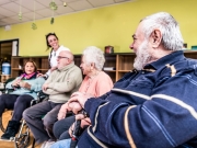 https://lmse-ppd.lemediasocial-emploi.fr/media/cache/resolve/articles_thumbnail/uploads/images/articles-small/5f7ca1bbf1309_Conseils_Animateur%20en%20Ehpad.jpeg