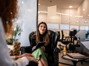https://lmse-ppd.lemediasocial-emploi.fr/media/cache/resolve/articles_thumbnail/uploads/images/articles-small/66068ae2ebd29_GettyImages-1424986824.jpg