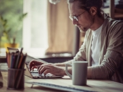 Image de l'article Des éducateurs en télétravail ? Action Enfance fait le test